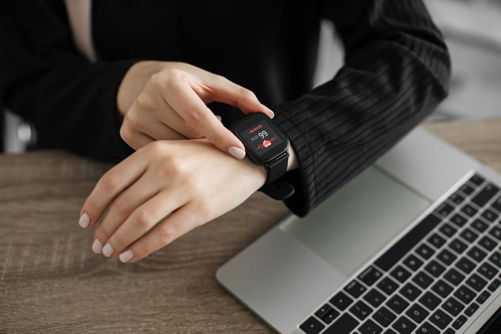 Healthcare Wearables: Advancements, Challenges and Future Trends